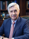 Vyacheslav E. Seliverstov